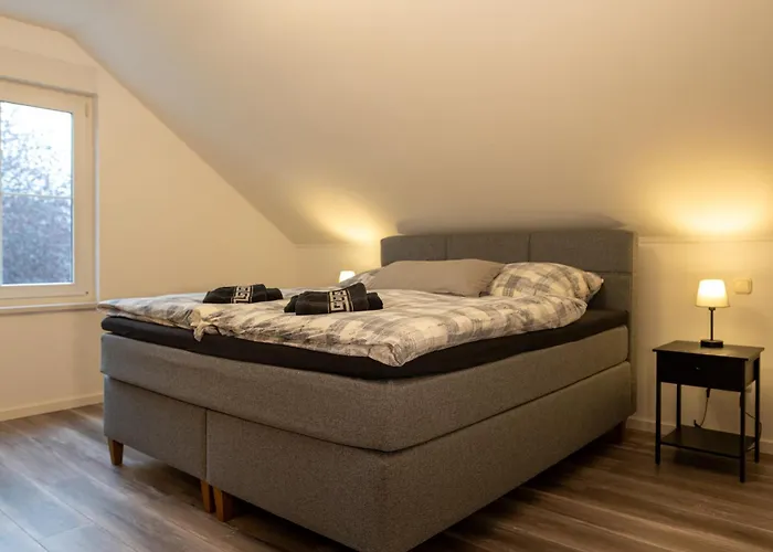 Ganzes In Mit Garage Und Fussbodenheizung Leipzig