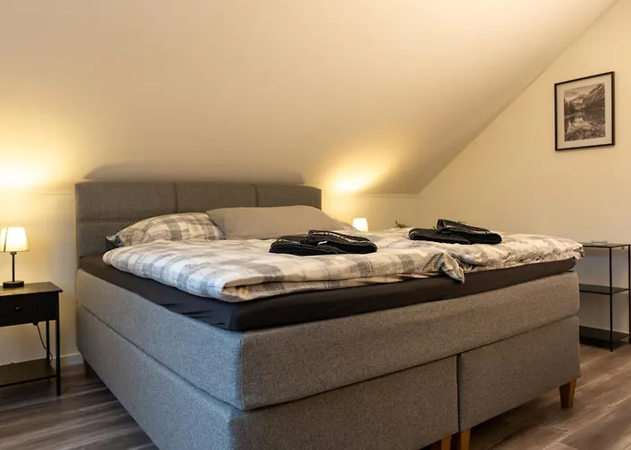 Сasa de vacaciones Ganzes In Mit Garage Und Fussbodenheizung