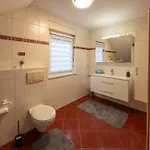 Ganzes In Mit Garage Und Fussbodenheizung Nyaraló *