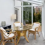 Ganzes In Mit Garage Und Fussbodenheizung * Lipcse