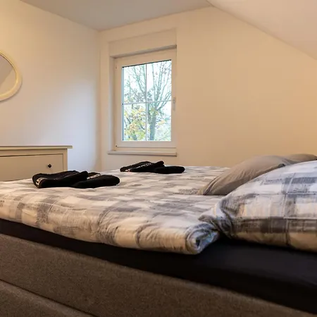 Ganzes In Mit Garage Und Fussbodenheizung