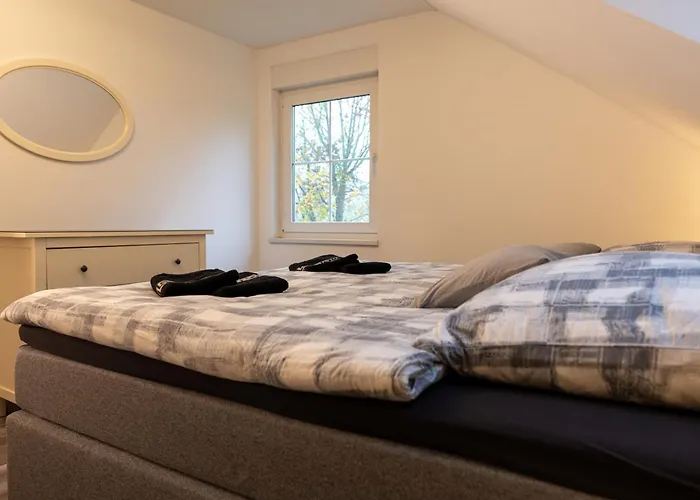 Ganzes In Mit Garage Und Fussbodenheizung