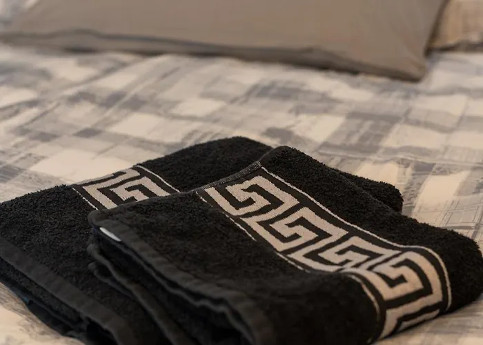 Ganzes In Mit Garage Und Fussbodenheizung * Λειψία