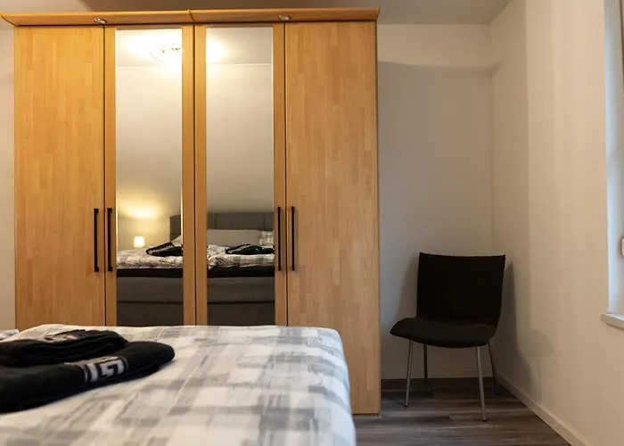 Ganzes In Mit Garage Und Fussbodenheizung *